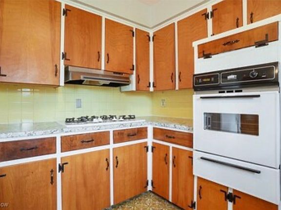 2nd image of 370 McKinney Blvd