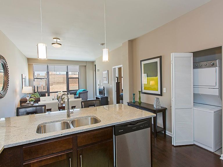 The Shelby Apartment Rentals Chicago, IL Zillow