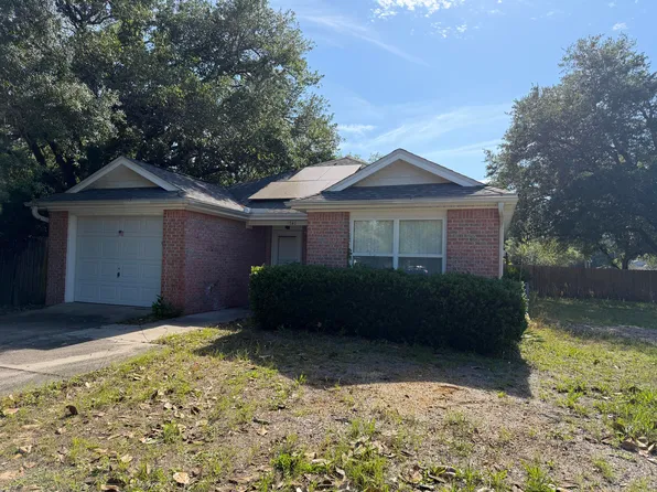1740 Thomas St, Niceville, FL 32578