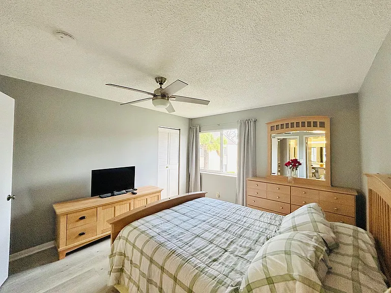 408 Pine Glen Ln #C-2 — Photo 9
