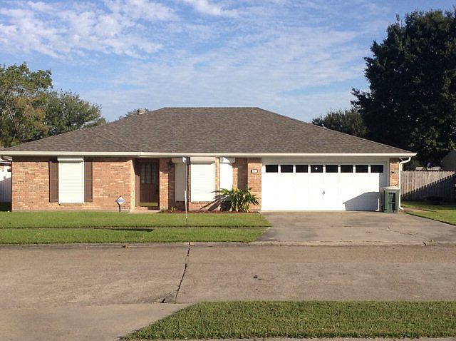 1st image of 311 Wayside Dr