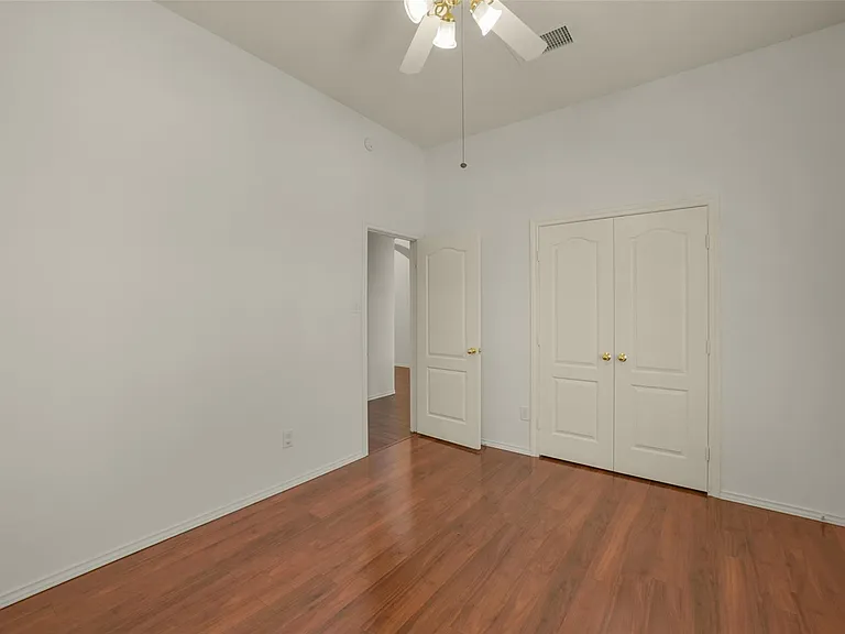 1414 Phoenician Dr — Photo 32