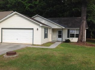 302 Beverly Dr, Ladson, SC 29456