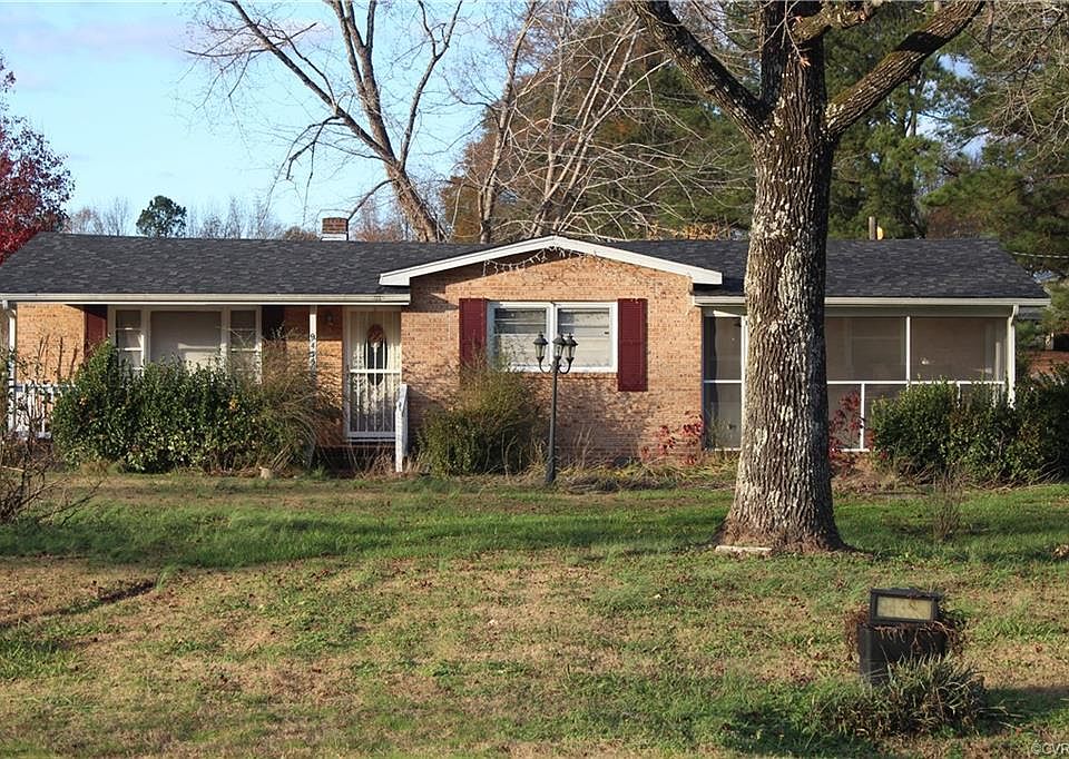 1st image of 9435 Sussex Dr