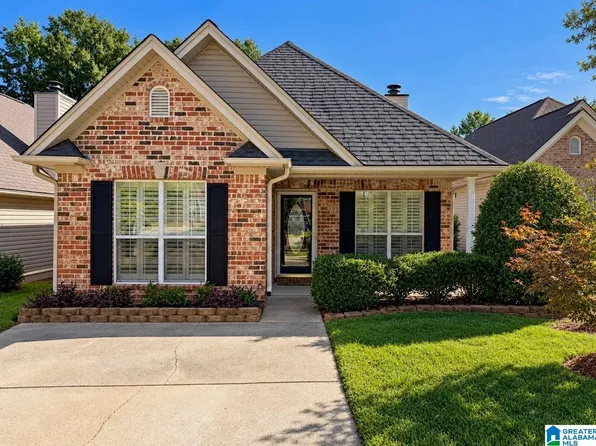 9149 Brookline Ln, Helena, AL 35080