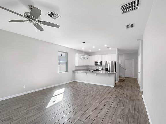 3rd image of 1166 Atlantic Ave