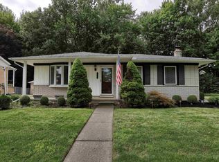 19308 Ingram Dr, Clinton Township, MI 48038