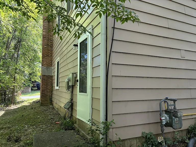 4834 King Solomon Dr — Photo 32