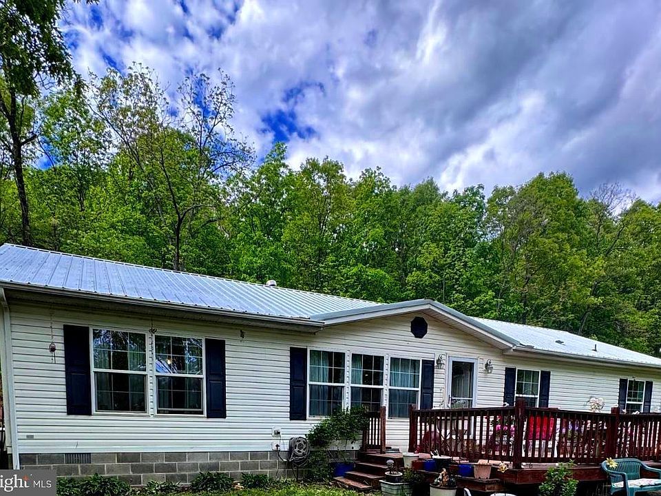 1st image of 155 Foxdale Ln