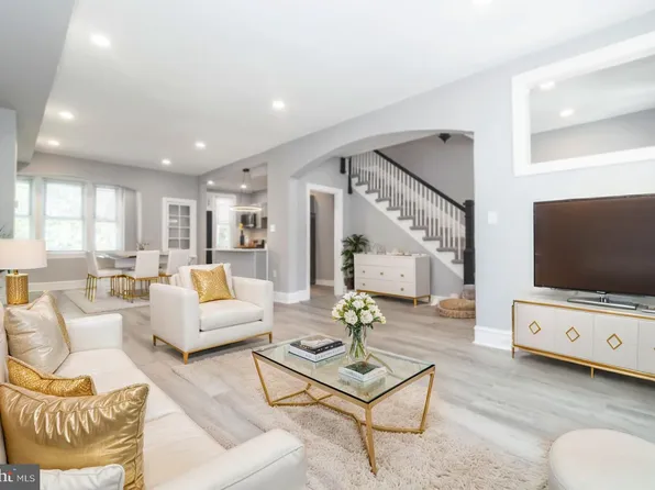 2111 N Ellamont St, Baltimore, MD 21216