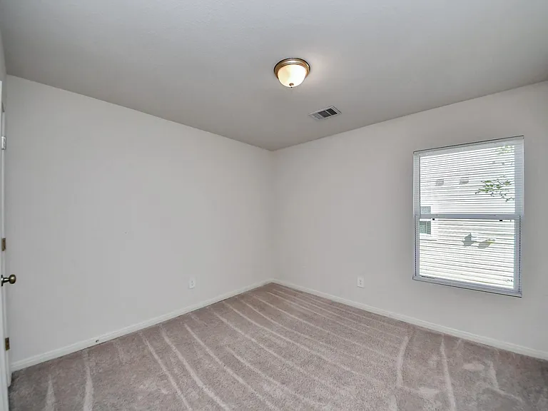 164 Goldenrod — Photo 26