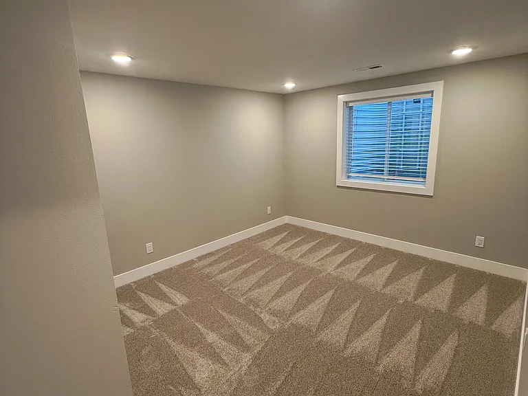 16769 Wilden Dr — Photo 14