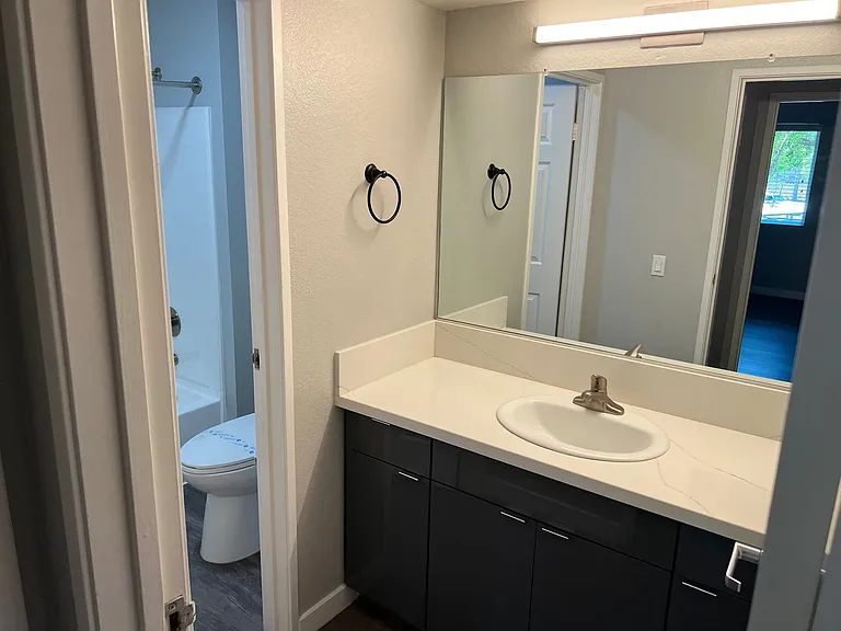 Corona Pointe Resort — Photo 172