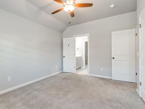 5th image of 3420 NW 186th St