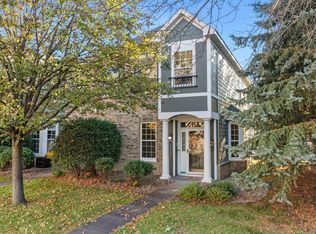 15386 Founders Ln #805, Saint Paul, MN 55124