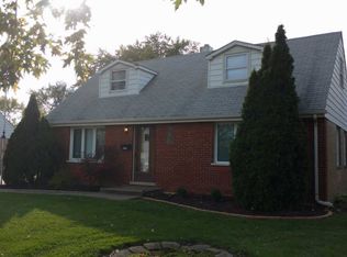 8240 Oak Park Ave, Burbank, IL
