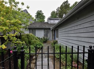 3915 Candlenut Ct #3, Chagrin Falls, OH 44022