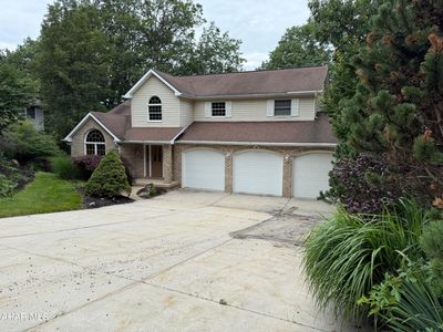 112 Ivyside Estates Ln, Altoona, PA, 16601