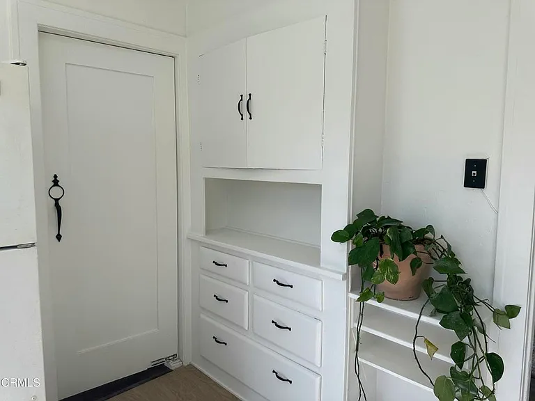 2122 Navarro Ave — Photo 13