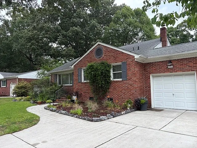 4140 Edinburgh Dr — Photo 17