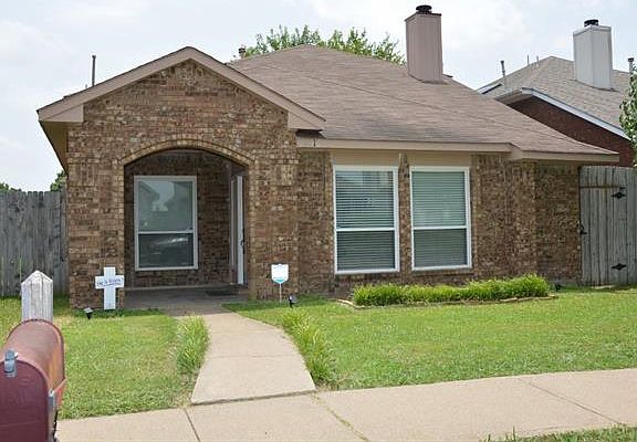 2nd image of 2416 Baretta Dr