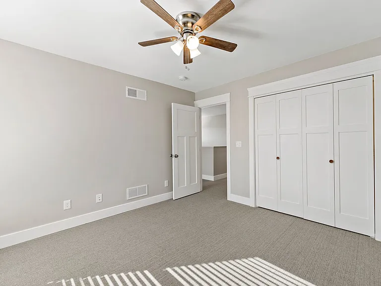 1841 Chessland St — Photo 27