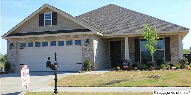 1st image of 7018 Camrose Ln