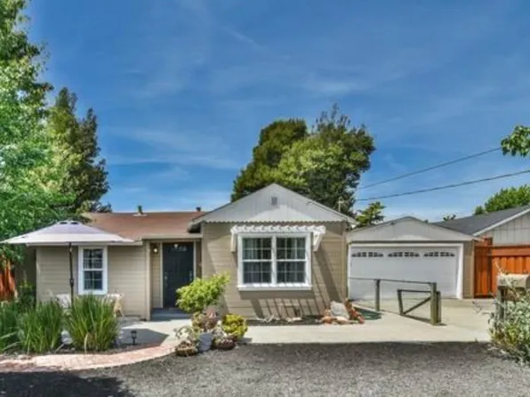 20677 Forest Ave, Castro Valley, CA 94546