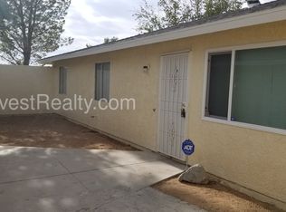 13357 Mohawk Rd, Apple Valley, CA 92308