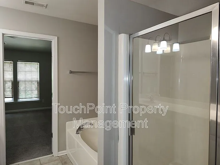 8952 Kirkley View Ct — Photo 16