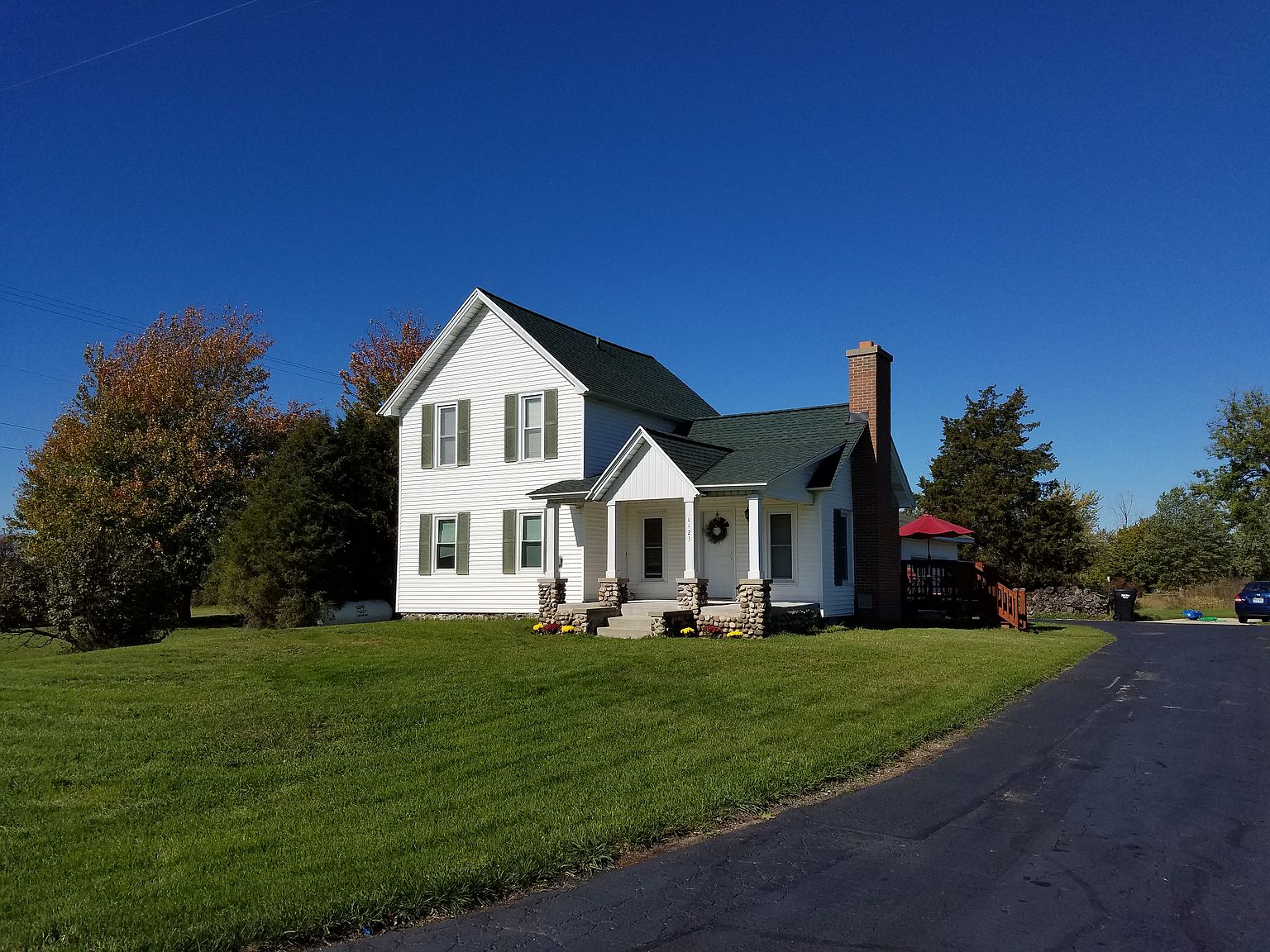 10423 Vergennes St, Lowell, MI 49331 Zillow