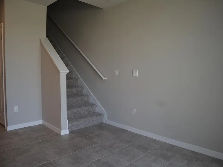 7627 Momentum Pkwy — Photo 25