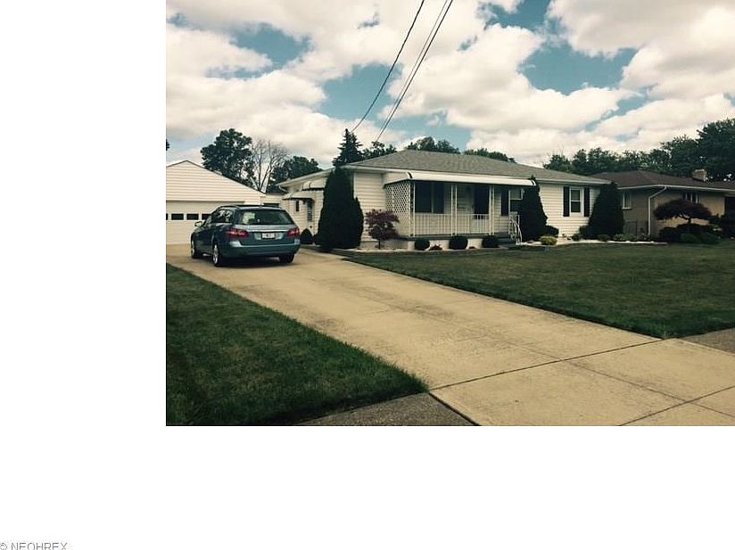 1st image of 1604 W 39th St