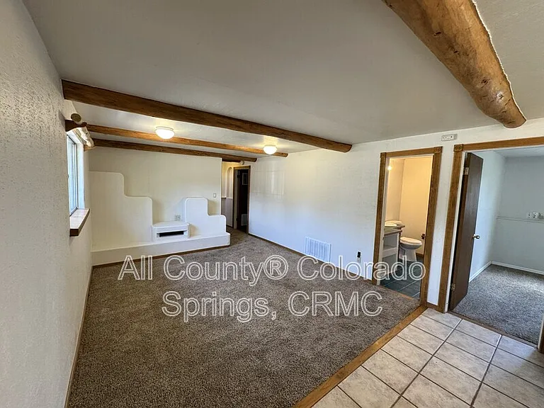 1237 Chiricahua Dr — Photo 19