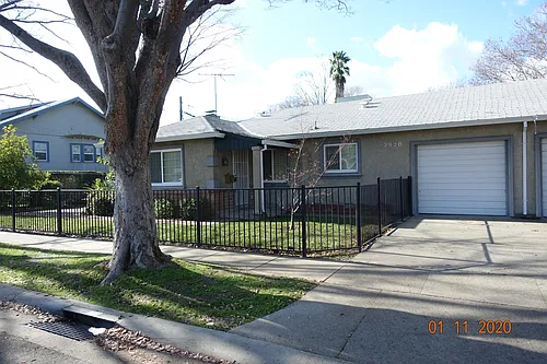 3920 67th St Photo 1