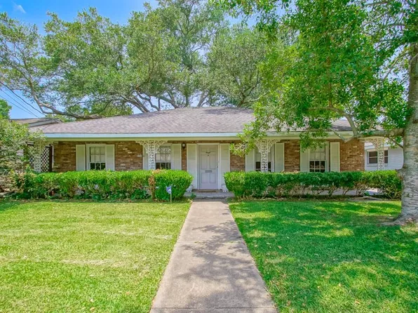 10121 Florence Ct, River Ridge, LA 70123