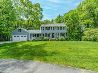 9 Brookside Rd, Tyngsboro, MA 01879