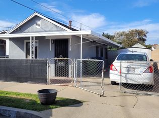 137 E R St, Wilmington, CA 90744