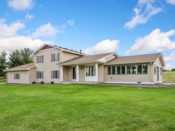22478 Quincy St NE, East Bethel, MN 55011