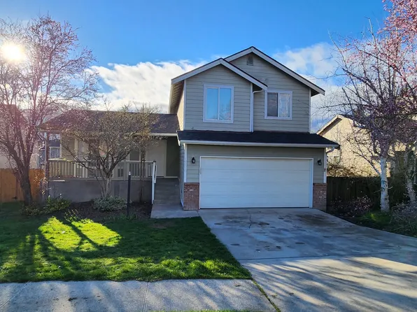 19516 16th Avenue Ct E, Spanaway, WA 98387