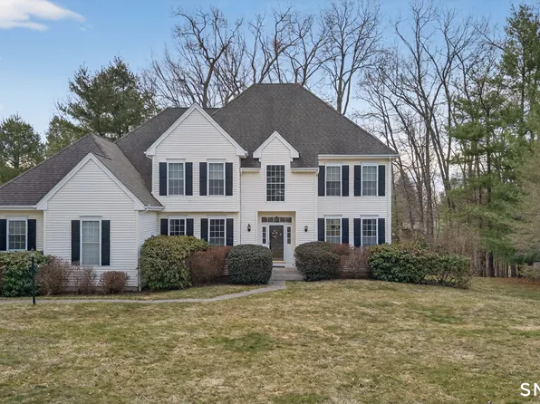 5 Fenwick Drive, Avon, CT 06001
