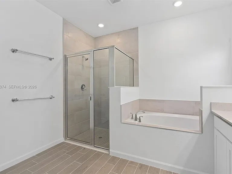 7789 SW 196th Ter — Photo 32