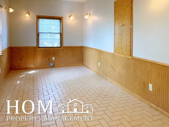 102 S 5th St, Mankato, MN 56001