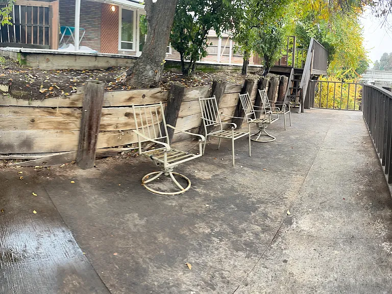 W South Tuxedo Ave — Photo 23
