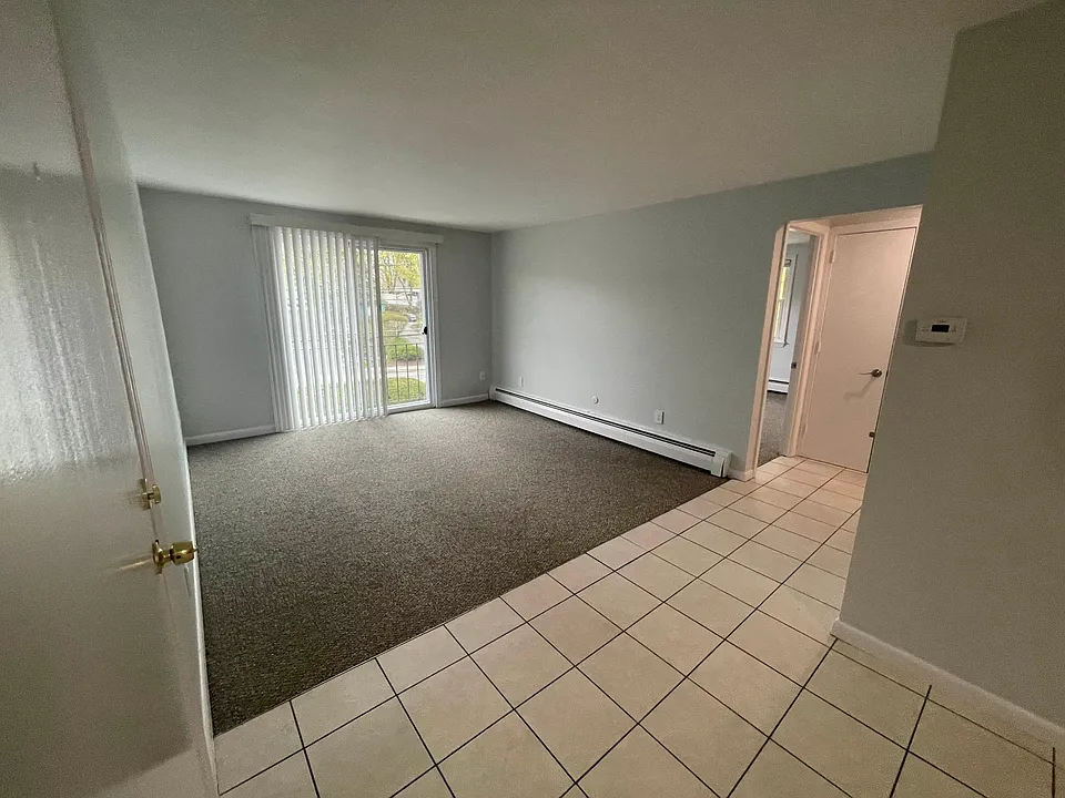 101 E Broadway #10
