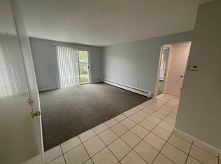 101 E Broadway #10, Derry, NH 03038