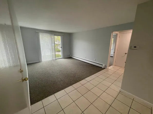 101 E Broadway, Derry, NH