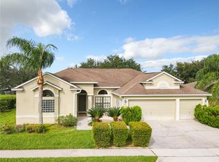 918 Coventry Rd, Davenport, FL 33897