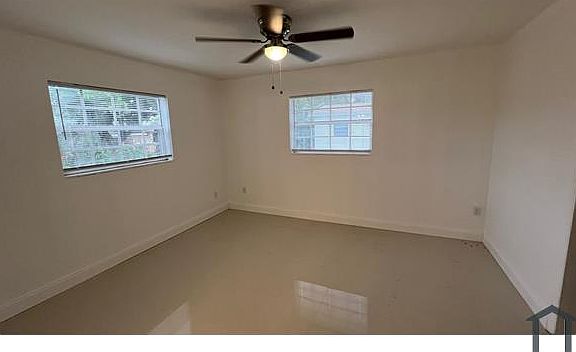 3rd image of 19128 NE 2nd Ct #2