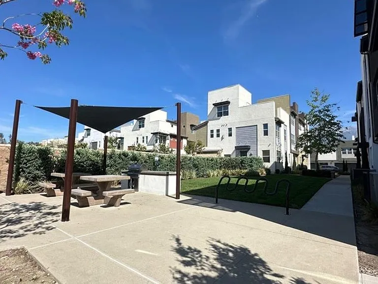 7817 Paxton Pl — Photo 16